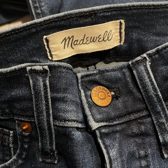 Madewell Mid-Rise Stovepipe Jeans in Dahill Wash - Picture 8 of 14